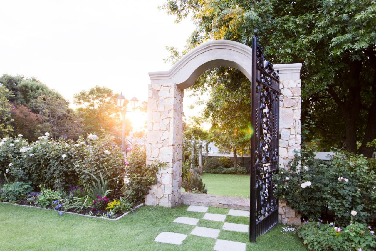 Hotel Burkleigh House Johannesburg Esterno foto